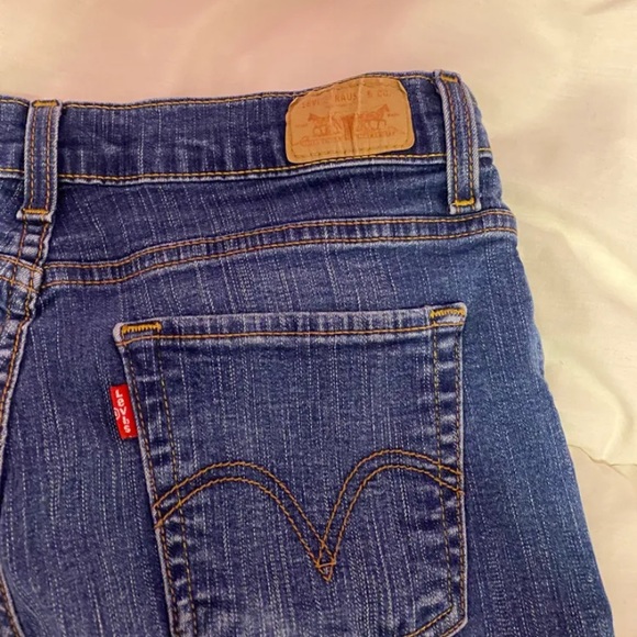 vintage perfectly slimming bootcut Levi’s jeans - Picture 3 of 4